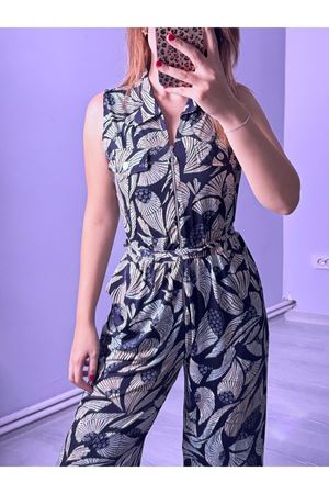 Yaprak Desenli Kuşaklı Tulum -lacivert