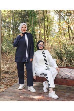 Üç Çizgili Eşofman Takımı - Lacivert